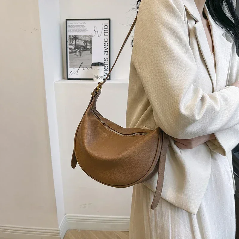 세련된 디자인의 단색 PU 소재 숄더백, 심플하면서도  - Luxury Bags On Sales 리뷰 및 가격