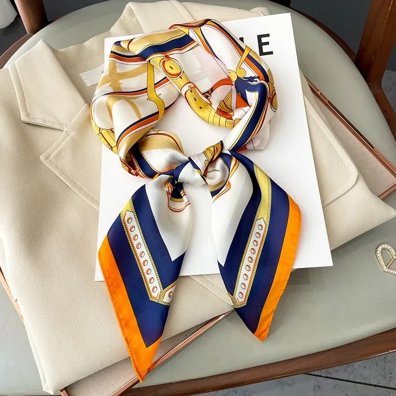 럭셔리 디자인 스키니 실크 스퀘어 스카프 여성 체인 프 - Luxury Bags China 리뷰 및 가격